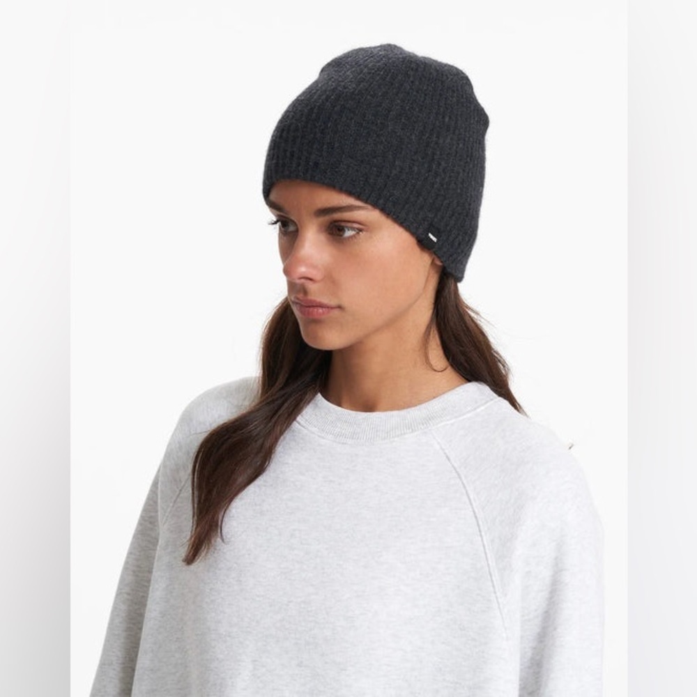 VUORI - Grey Manchester Beanie Cashmere & Wool Blend - Unisex